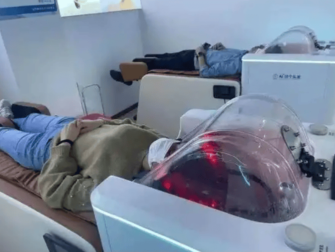 “AI洗头”2025深圳人工智能展·高交会，带您领略硬核科技