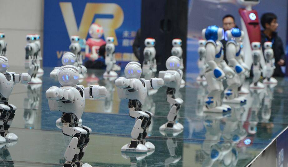 5月深圳 | 中国首个人工智能终端展震撼来袭1000+AI黑科技，沉浸式解锁未来生活！