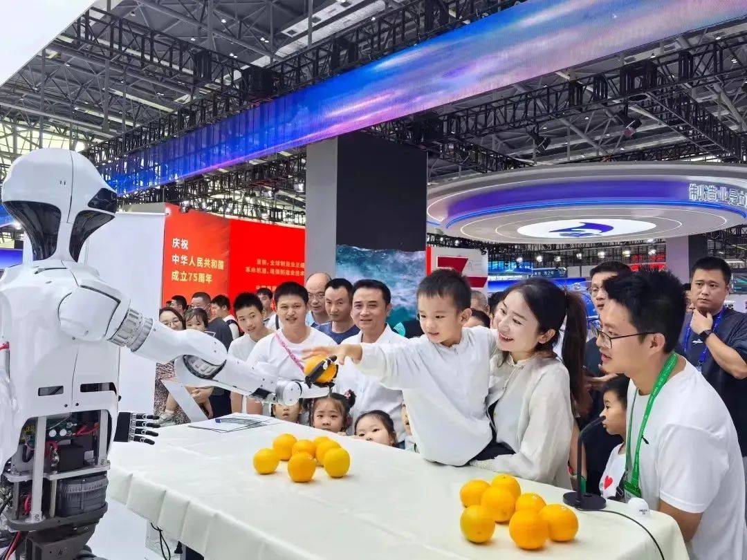2025高交会“人工智能机器人展”专馆，火热报名中