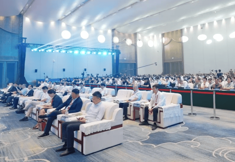 共同探讨AI技术前沿趋势“2026中原国际人工智能展”定档4月份