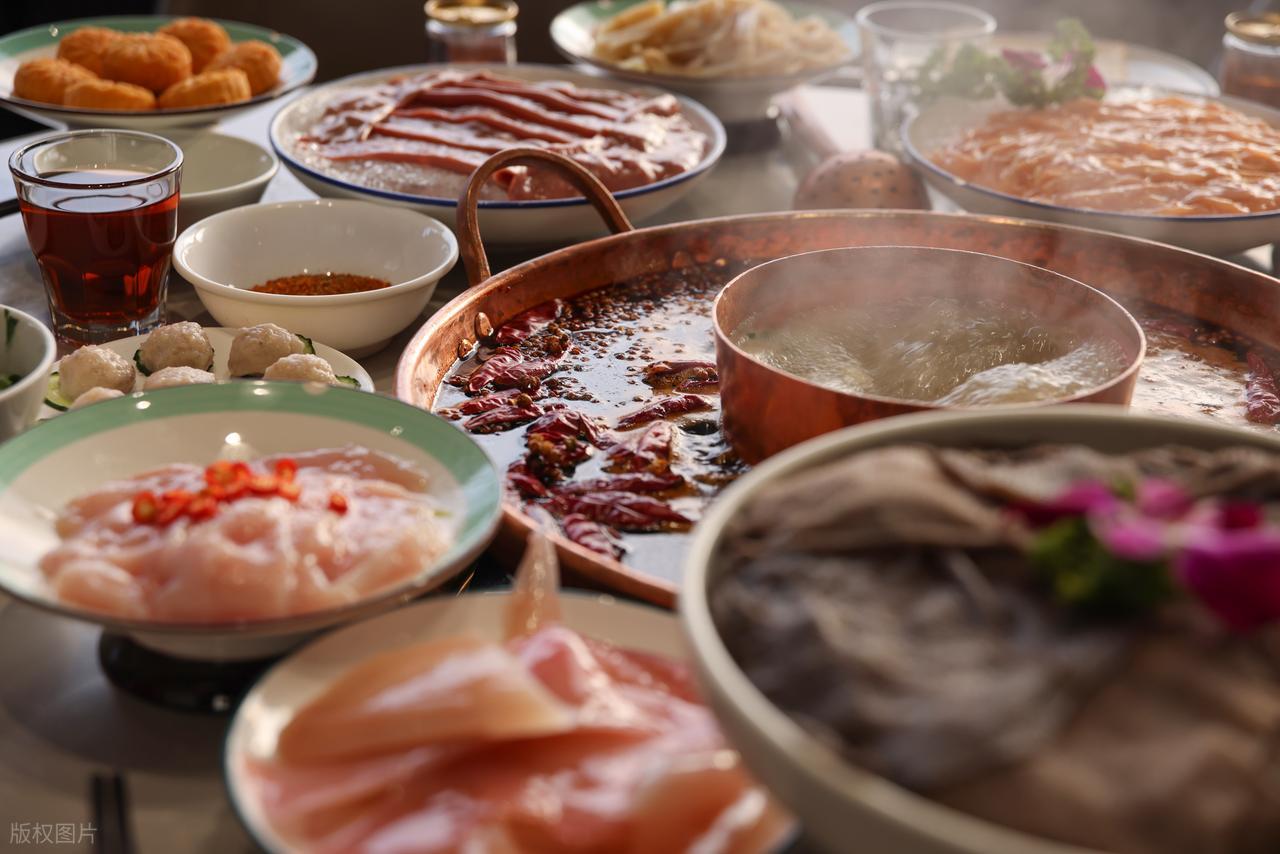 中原餐饮供应链展会年度盛会！8万平米食材全产业链展示，11.1-3郑州见，2026良之隆肉类产业展招商倒计时，等你来！